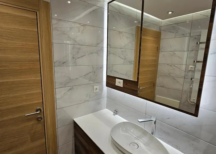 Atelje Lux 21 아파트 *